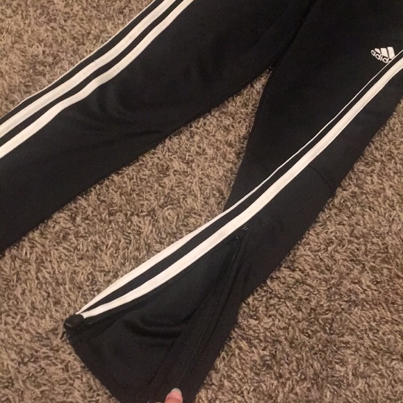 Adidas Sweatpants - Picture 4 of 4